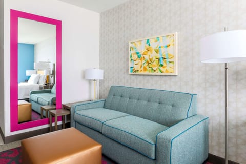 46-inch LCD TV with digital channels, TV, Netflix