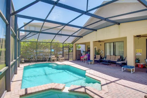 Davenport Vacation Rental | 4BR | 3BA | 1 Story | 2,000 Sq Ft | Step-Free Entry