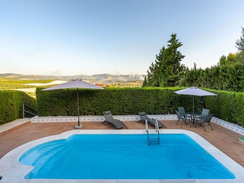 Water, Sky, Property, Plant, Swimming Pool, Green, Shade, Azure, Body Of Water, Architecture