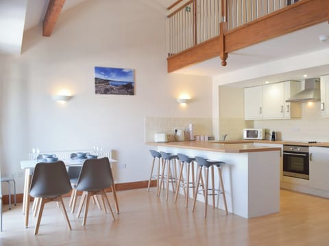 Open plan living space | Marina Retreat, Milford Haven