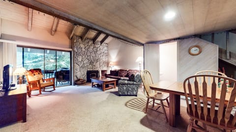 Flooring, Chair, Furniture, Living Room, Indoors