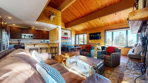 Indoors, Home Decor, Hardwood, Furniture, Living Room