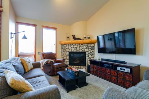 Indoors, Living Room, Room, Couch, Furniture