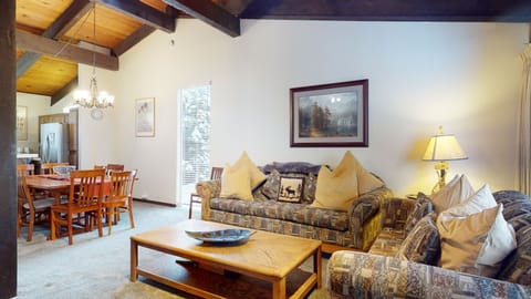 Table, Furniture, Living Room, Indoors, Home Decor