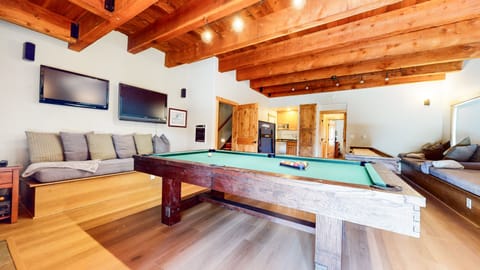 Furniture, Table, Indoors, Screen, Hardwood