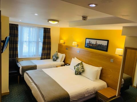 In-room safe, desk, soundproofing, iron/ironing board