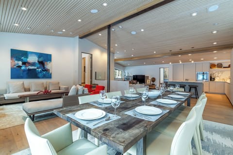 Dining Room - Winter