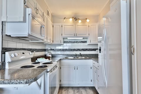 Fully stocked kitchen.