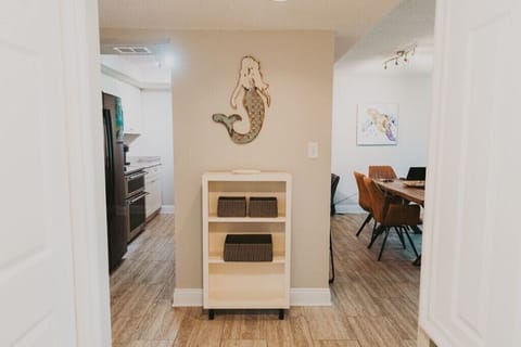 Use this area to store your pantry supplies during your stay--or beach items.