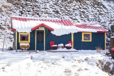 Welcome to your cozy winter escape from the hustle and bustle — Raymond Store Cabins