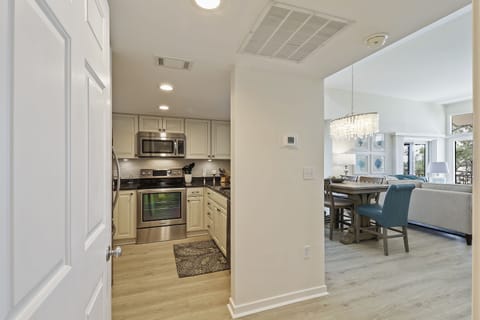 Entry | 1838 Beachside Tennis - Entry | 1838 Beachside Tennis