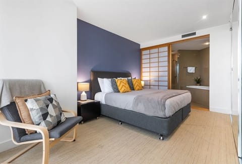 016_Open2view_ID823158-6_685_Casuarina_Way__Casuarina