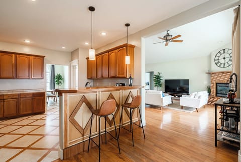 Extra seating available at the kitchen counter.