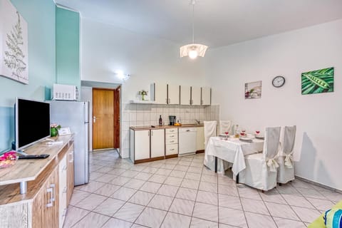 Living and dining room
