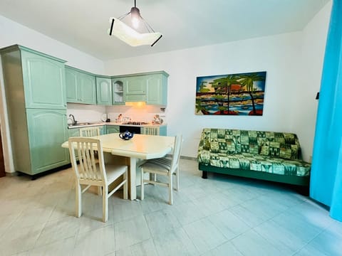 Apartment, 3 Bedrooms | Private kitchen | Full-size fridge, oven, stovetop, cookware/dishes/utensils