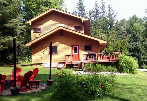 Large Private Yard perfect for play in between visiting the sights.
