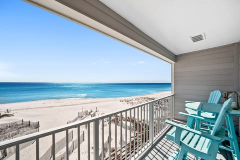 Condo, 1 Bedroom | Property grounds
