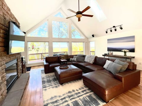 Bright, light chalet