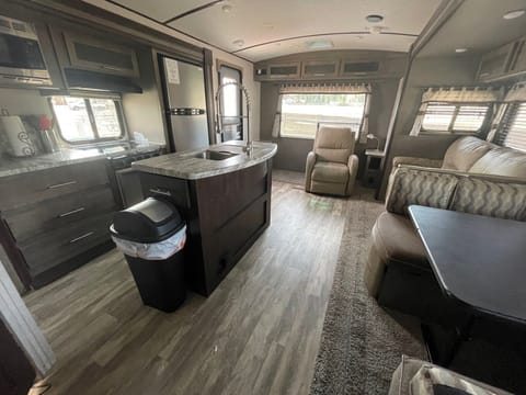 Surveyor20living20room20and20kitchen