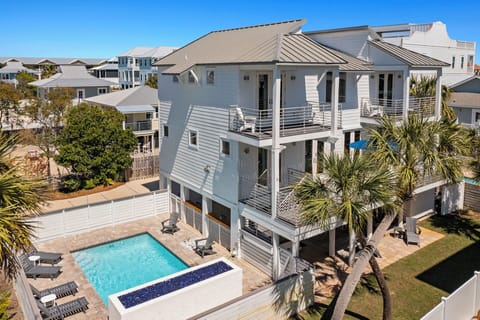 Wandering Palms - Miramar Beach - Exterior