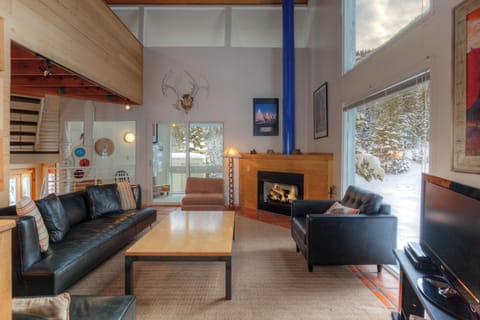 Enjoy the views from the living room | Main Level