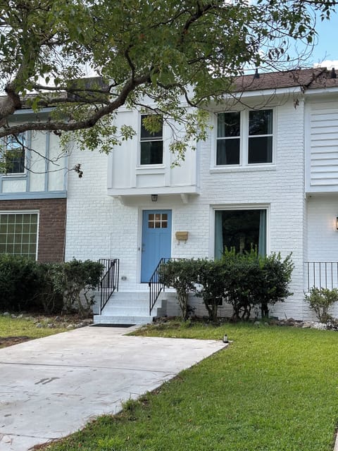 Front view and driveway.
