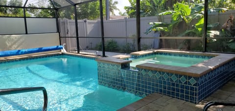 Pool & Spa