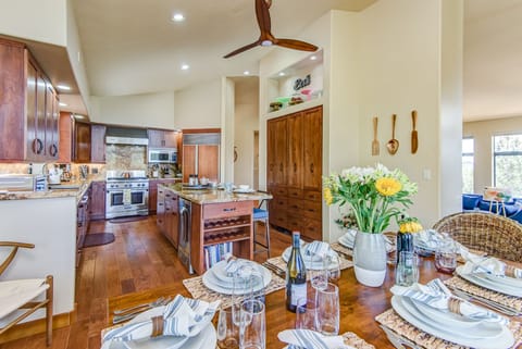 Dining Area and Adjoining Kitchen