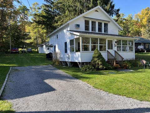 Parking area for Camp Champion