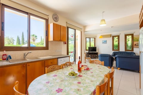 Villa | 3 bedrooms, WiFi