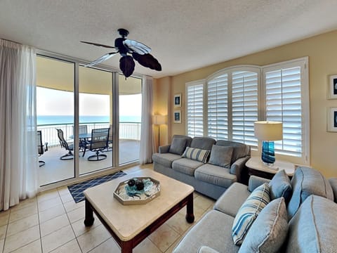 Welcome to Beach Colony East #6D!