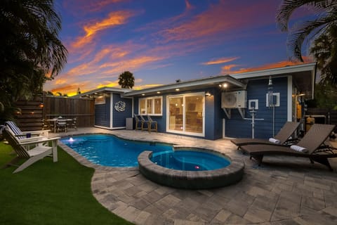 Pool Seating for Lounging