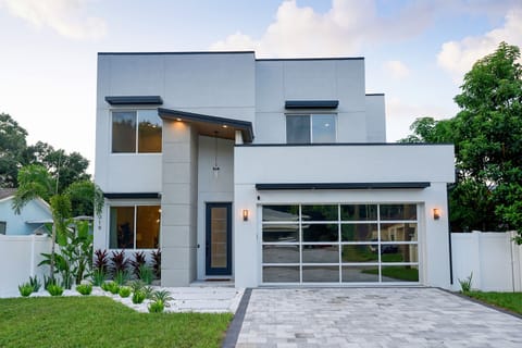 Beautiful new custom build (2021) modern home with all the comforts of home. 
