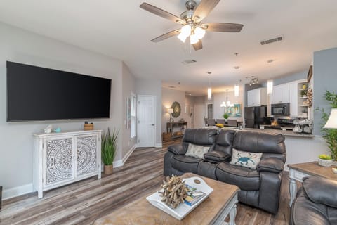 Main Level Living, Kitchen, Dining Areas