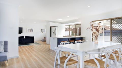 Fantastic chef's kitchen for preparing gourmet meals