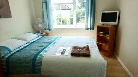 Shared Dormitory, 1 Bedroom, City View | 1 bedroom, WiFi