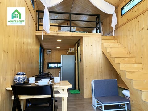 House, 1 Bedroom, Smoking, Balcony | Interior