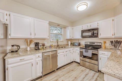 Fully stocked kitchen
