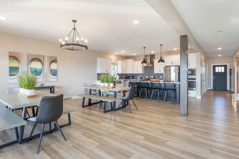 Large open space with seating for the whole family!