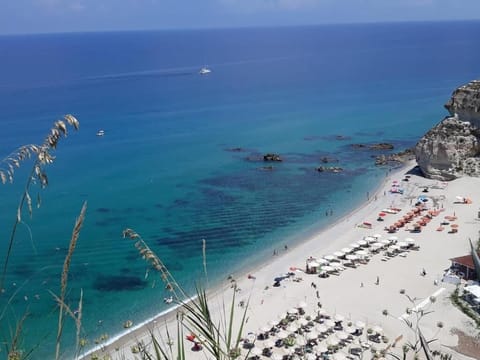 Private beach nearby, free beach shuttle, sun loungers, beach umbrellas