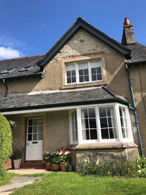 Entrance to Rowan Cottage 