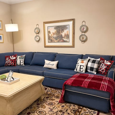 "... There was enough room for all of us and the place still felt very inviting.