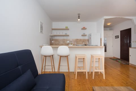 City Apartment | Private kitchen | Electric kettle