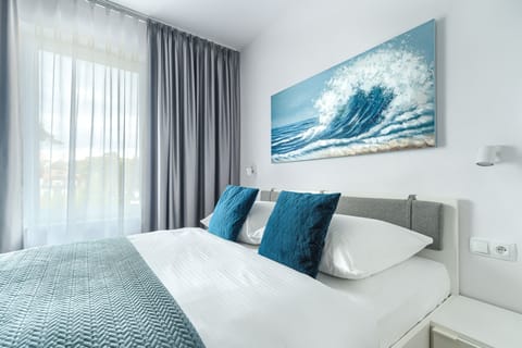 Apartment, 1 Bedroom (42) | 1 bedroom, individually decorated, individually furnished