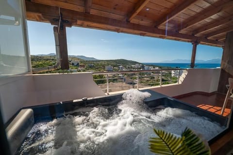 Double Room, Hot Tub | Terrace/patio