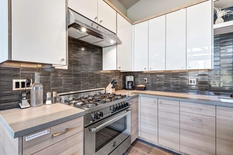 Six burner Italian stove and oven 