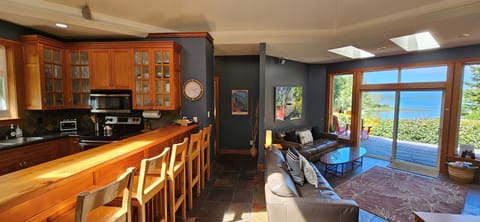 Views your Living Room & Kitchen