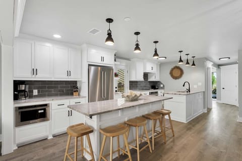 Main Floor Kitchen