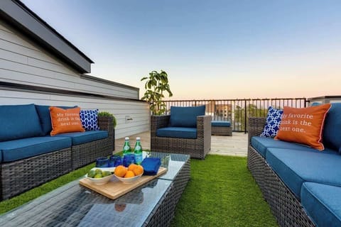 Side by Side Rooftop Decks