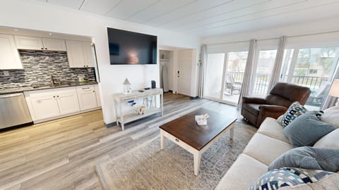 Condo, 2 Bedrooms | Living area | TV